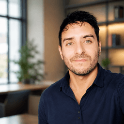 Esteban Aleart — Fundador & Lead Engineer de PairProgramming
